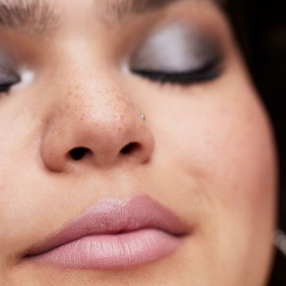 CLINIQUE DRAMATICALLY DIFFERENT LIPSTICK SHAPING LIP COLOR LIMITED EDITION. - Picture 4 of 13
